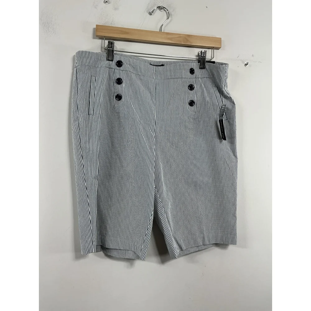 Womans SoHo Apparel Pullon Bermuda Shorts Large Blue White Stripe NWT